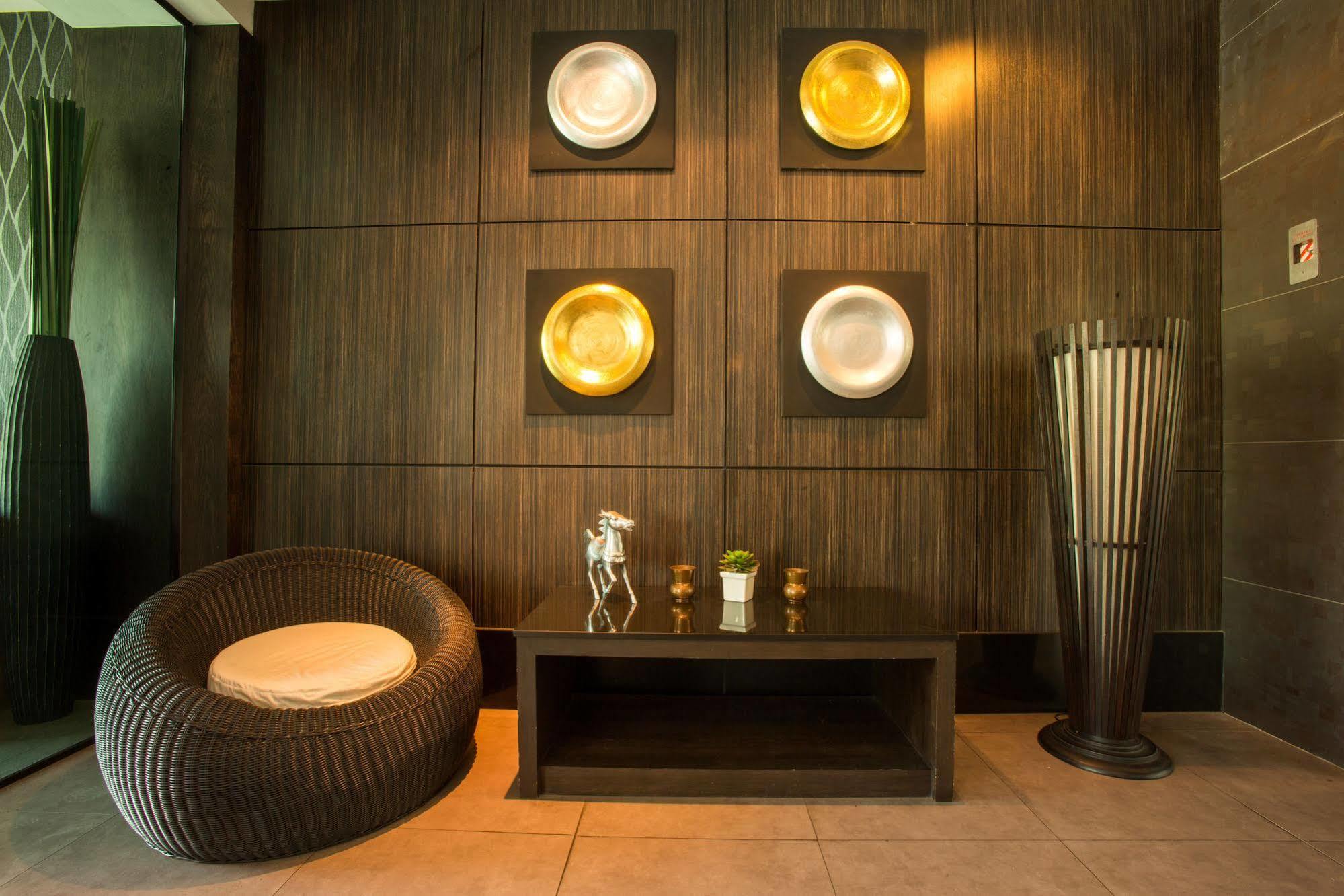 פאטאיה Inn Place Serviced Residence מראה חיצוני תמונה